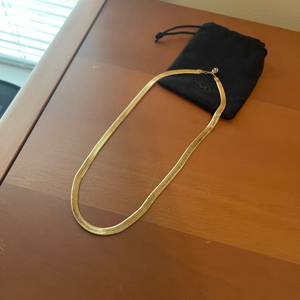 Mejuri gold vermeil herringbone chain necklace